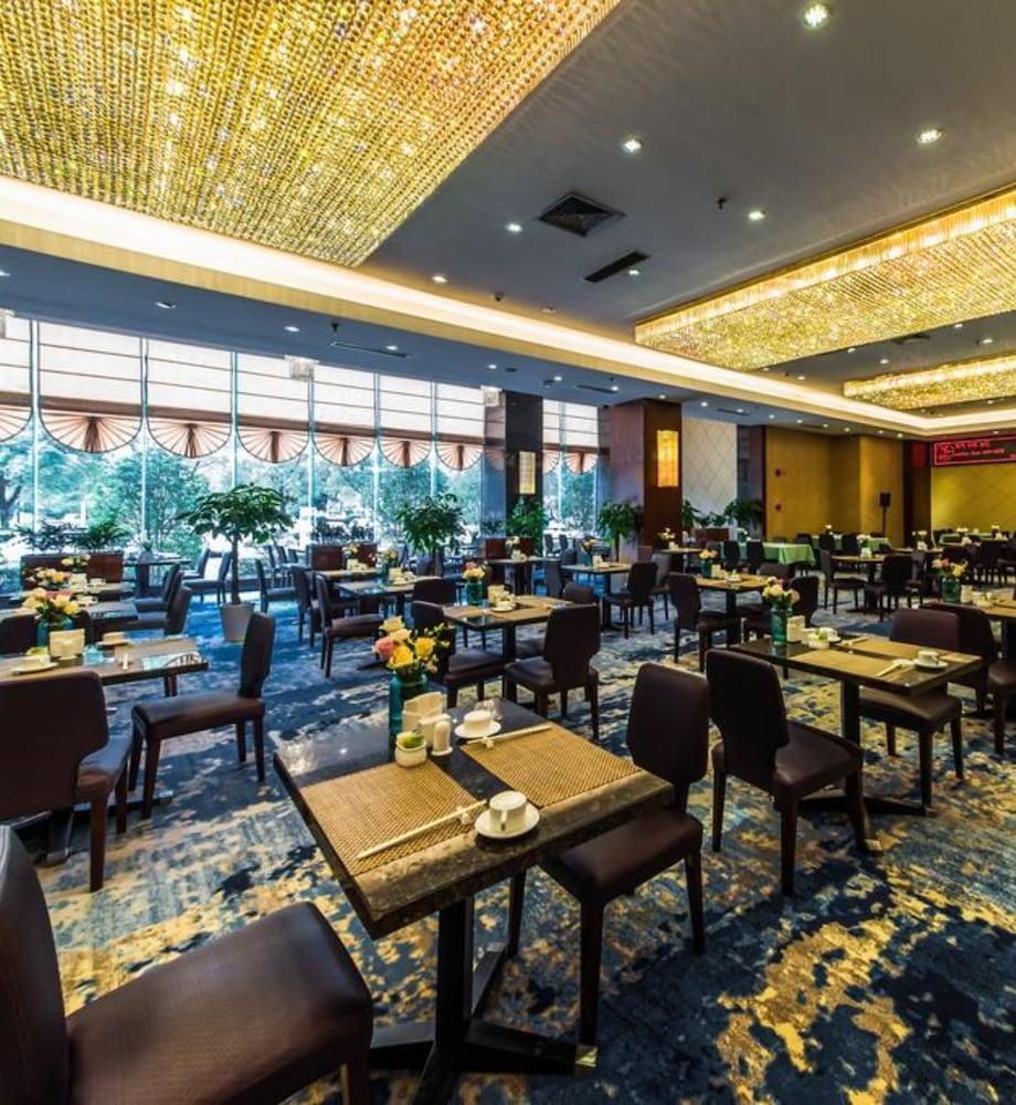 Taicang Zhonggu International Hotel Εξωτερικό φωτογραφία